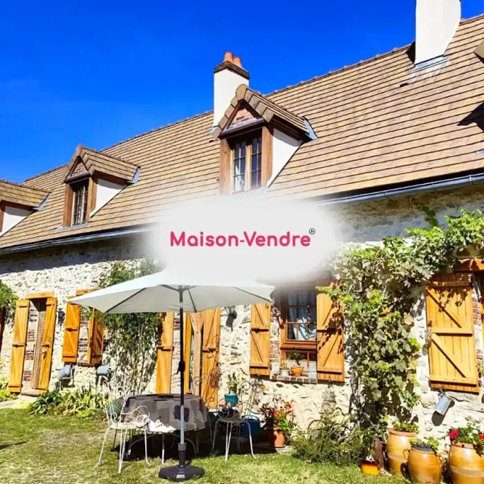 Maison 9 pièces Saint-Hilaire-les-Andrésis à vendre